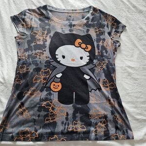 Hello Kitty Halloween Vampire Graphic Tee - Black & Orange